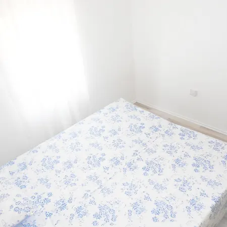 Sunshine Μόσταρ